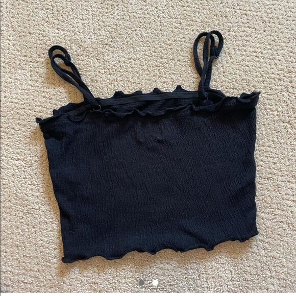 Princess Polly Black Ruffled Cropped Cami Top - Picture 1 of 3